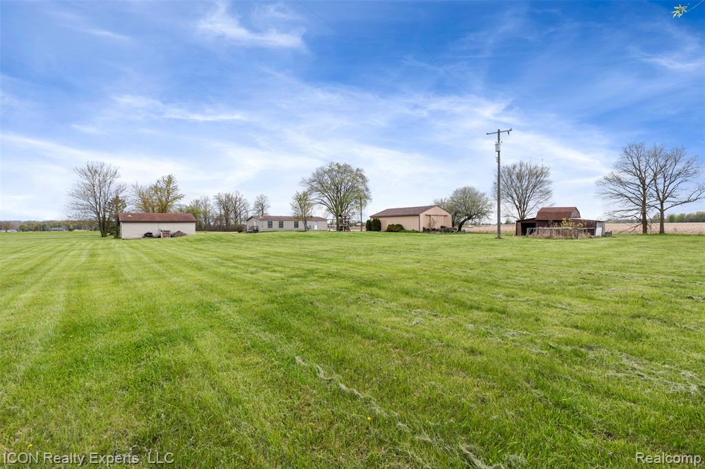 13620 Gilbert Road, Allenton, MI 48002 — Photo 38