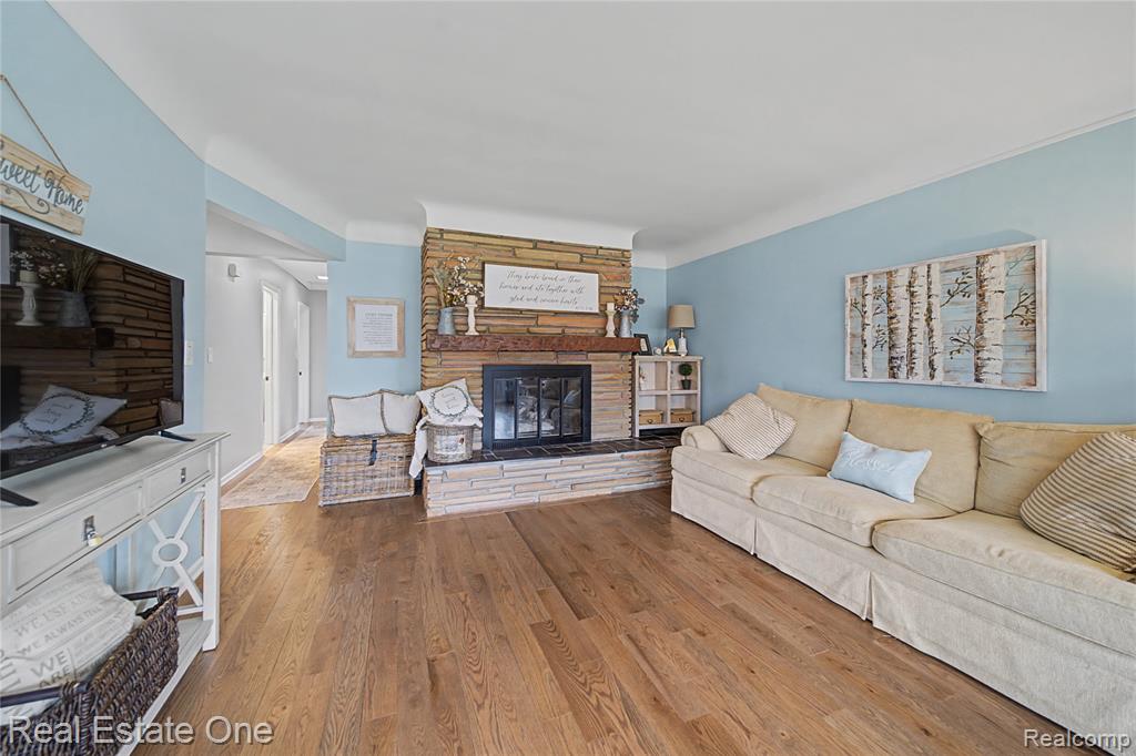 5388 Daniel Drive, Brighton, MI 48114 — Photo 7