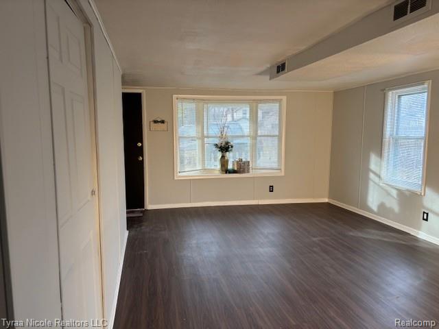 6357 DENTON Road, Belleville, MI 48111 — Photo 16