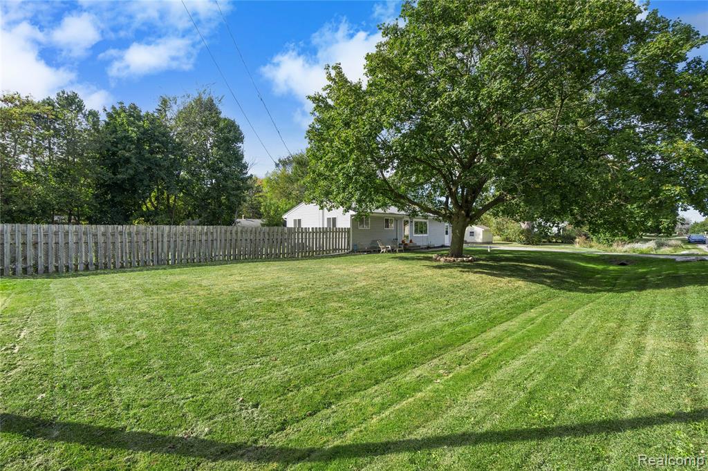9115 Maplewood Drive, Clio, MI 48420 — Photo 30