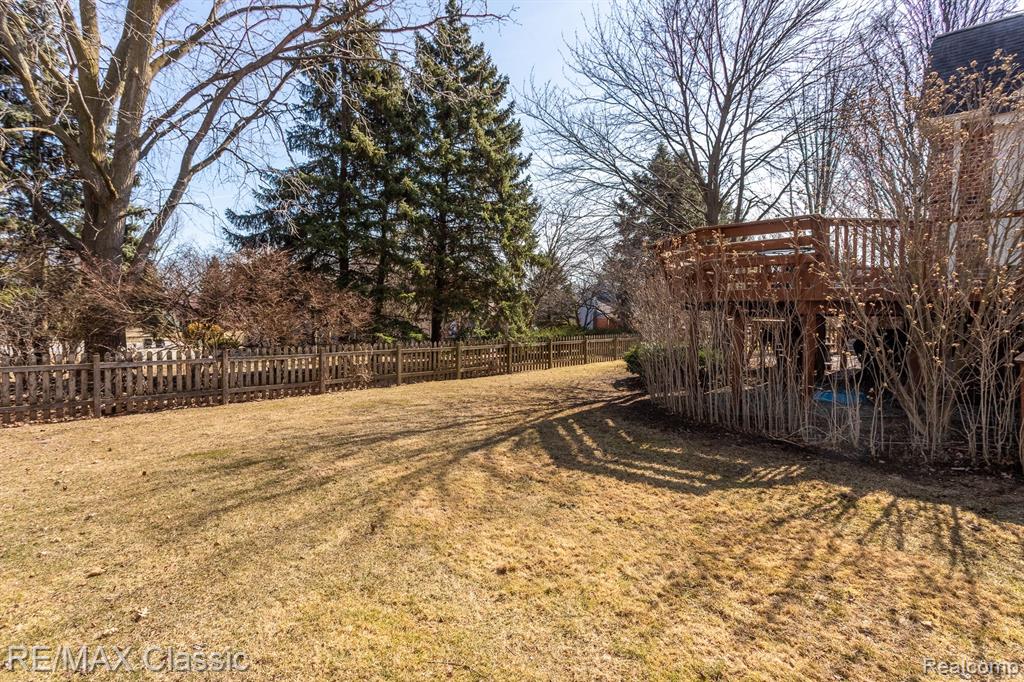 6904 GRANGER Drive, Troy, MI 48098 — Photo 65