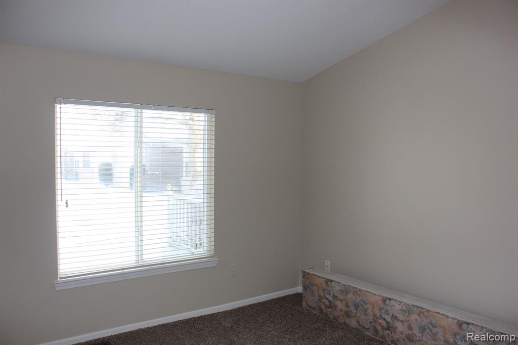 41205 CHANCELLOR, Clinton Twp, MI 48038 — Photo 9
