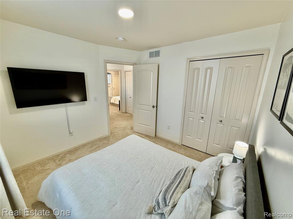 4112 Peach Tree Lane, Howell, MI 48843 — Photo 38