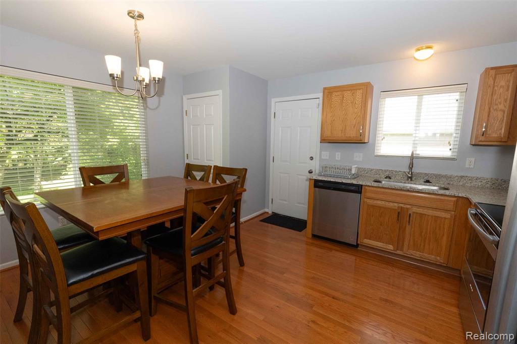5058 Clintonville Pines Drive, Clarkston, MI — Photo 5