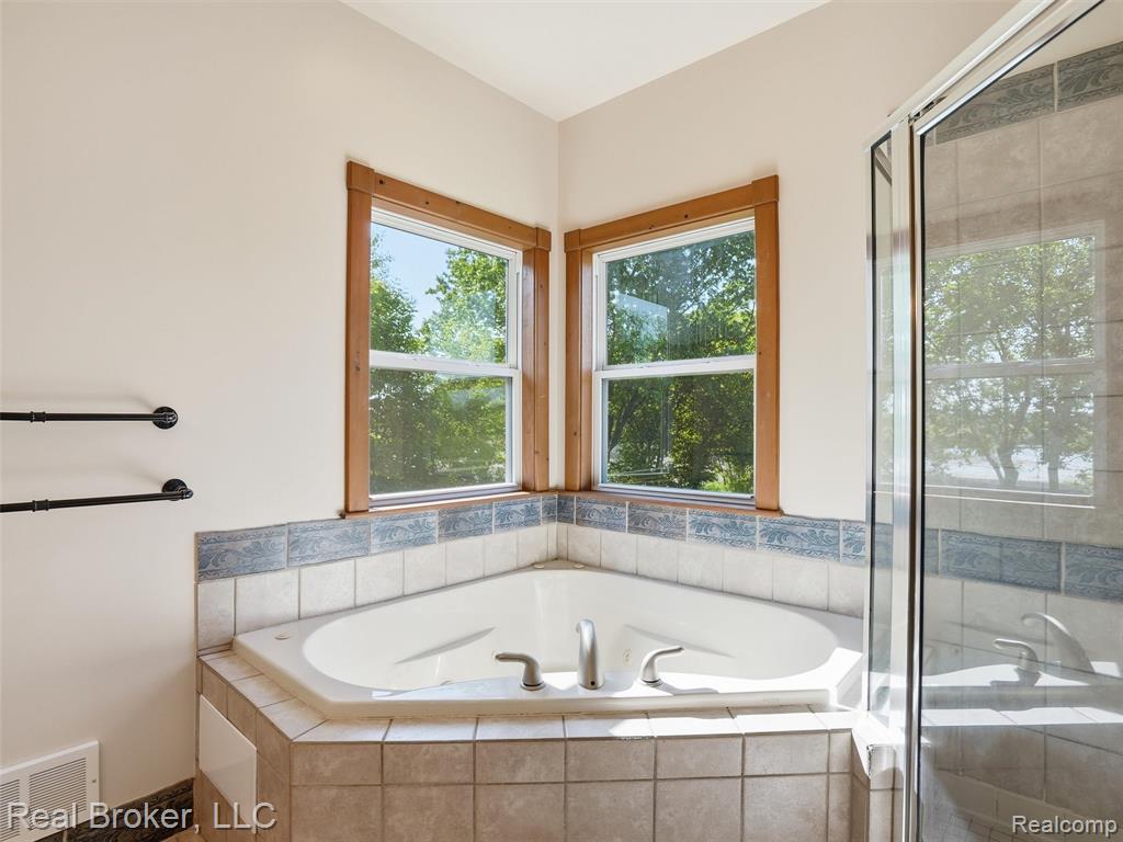 7271 Ray Road, Swartz Creek, MI 48473 — Photo 35