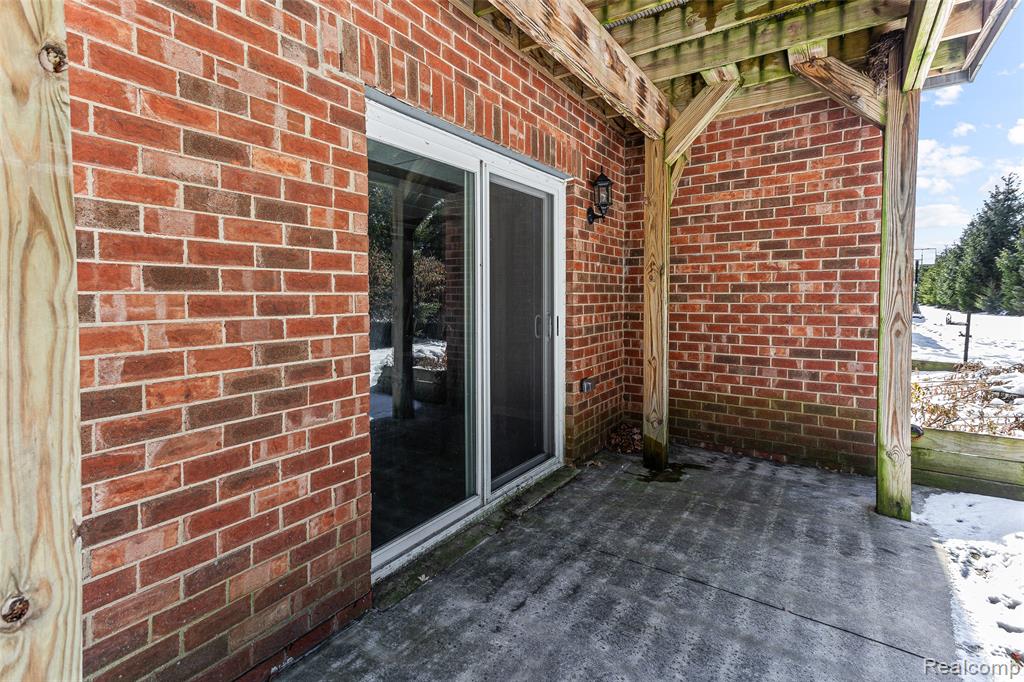 31085 TREMONT Lane, Franklin, MI 48025 — Photo 47