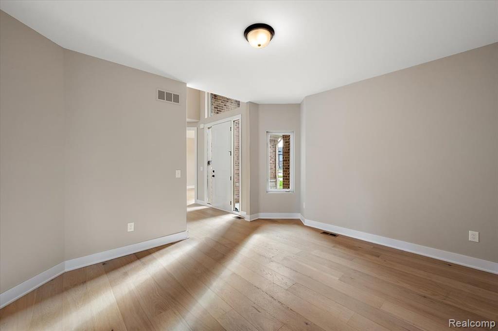 23947 Sawgrass Drive, Macomb, MI 48042 — Photo 28