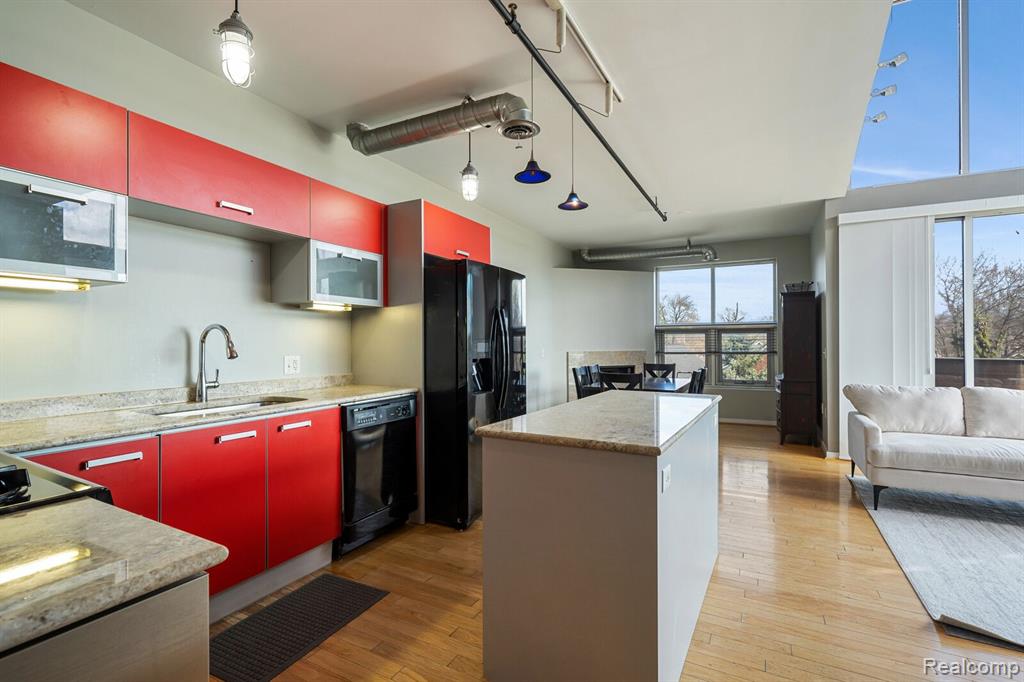 614 S TROY Street, Royal Oak, MI 48067 — Photo 7