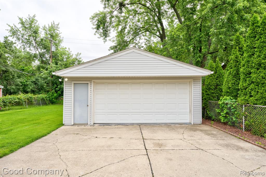 4708 Woodland Avenue, Royal Oak, MI 48073 — Photo 42