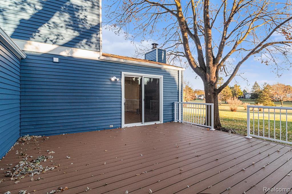 3601 Loon Lake Road, Wixom, MI 48393 — Photo 20