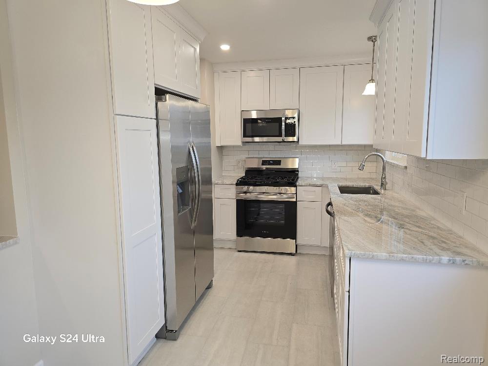 6806 Niagara Street, Romulus, MI 48174 — Photo 9