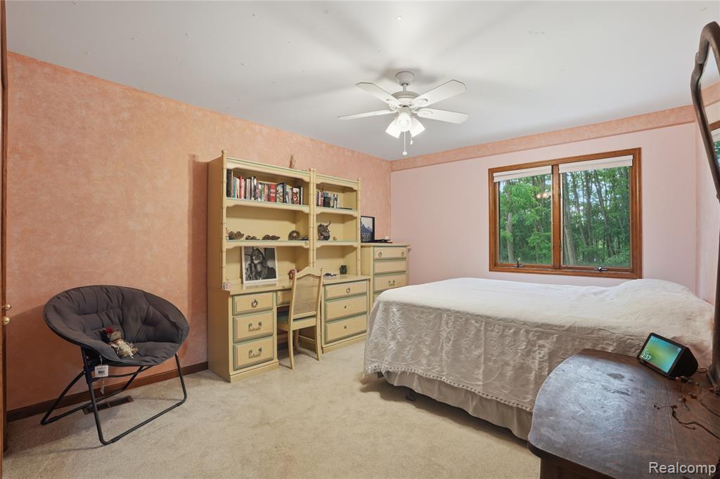 68345 Romeo Plank Road, Ray, MI — Photo 37