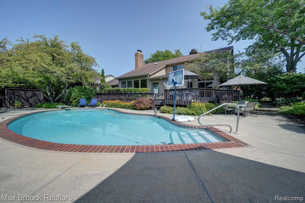 6324 ROSE Boulevard, West Bloomfield, MI — Photo 52