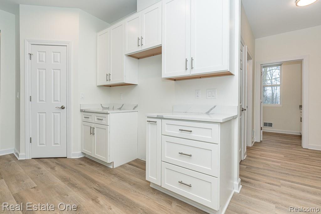 225 E Predmore Road, Oakland, MI — Photo 23