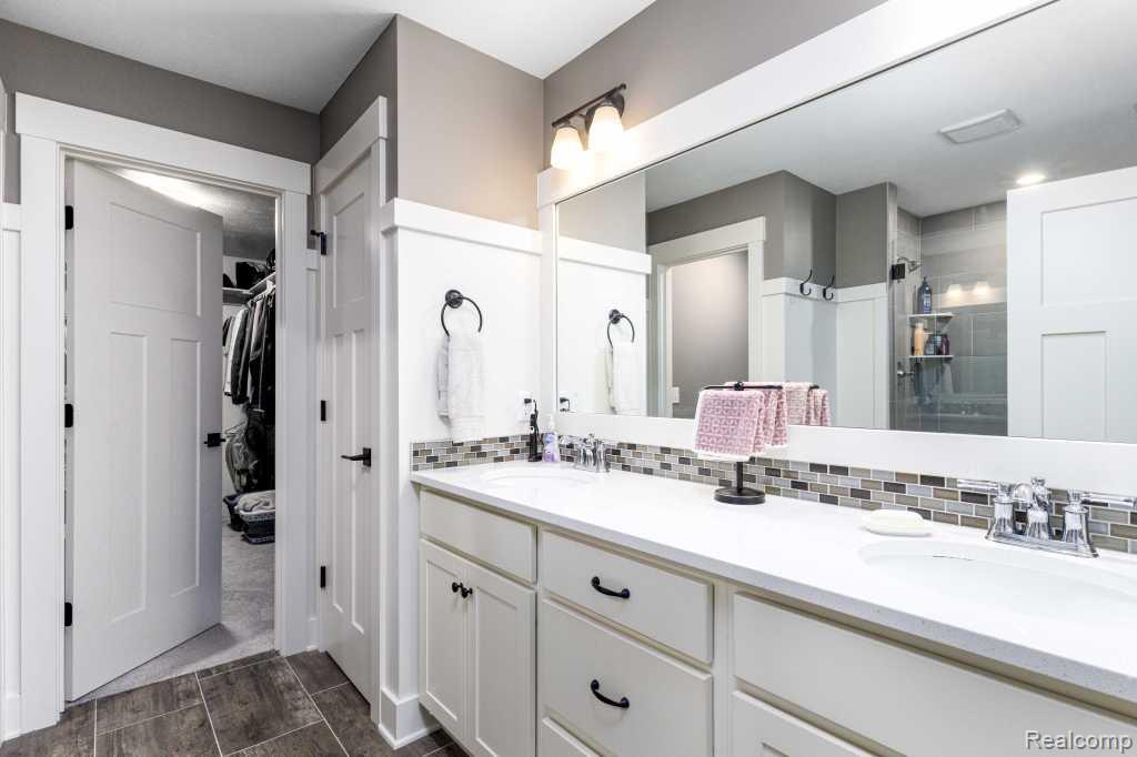 1712 Autumn Valley Drive SW, Byron Center, MI 49315 — Photo 26