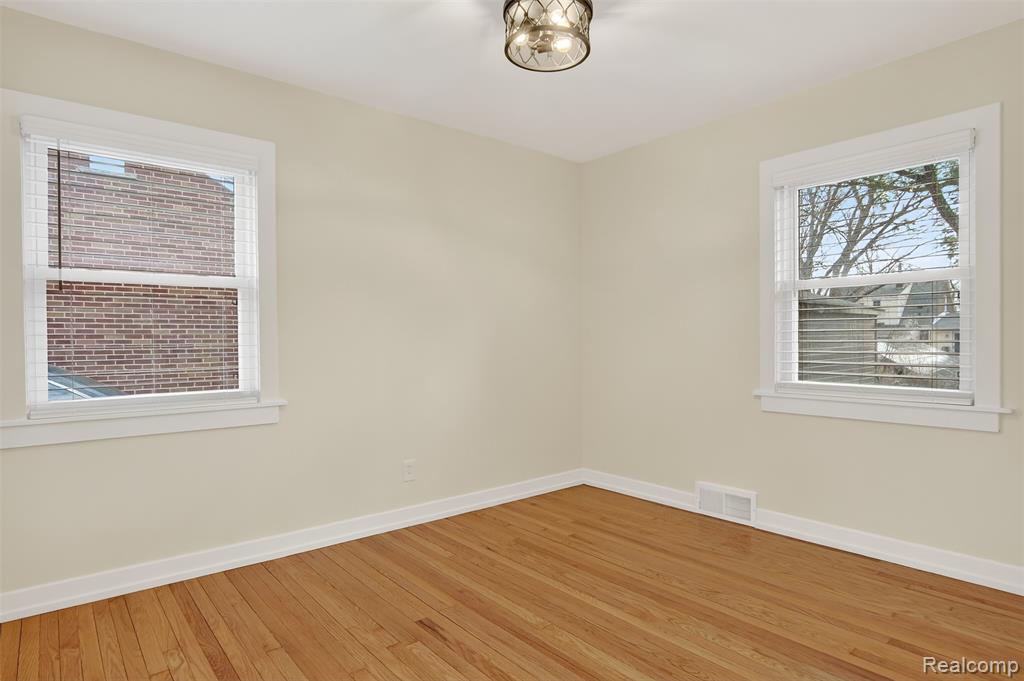 15022 Winston, Redford, MI 48239 — Photo 8