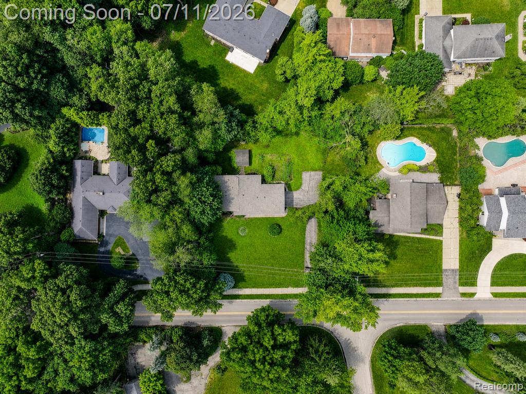 6970 Wing Lake Road, Bloomfield Hills, MI 48301 — Photo 45
