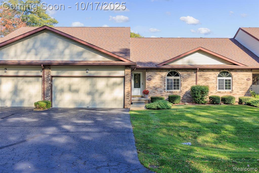 7109 Bluewater Drive, Clarkston, MI 48348 — front exterior