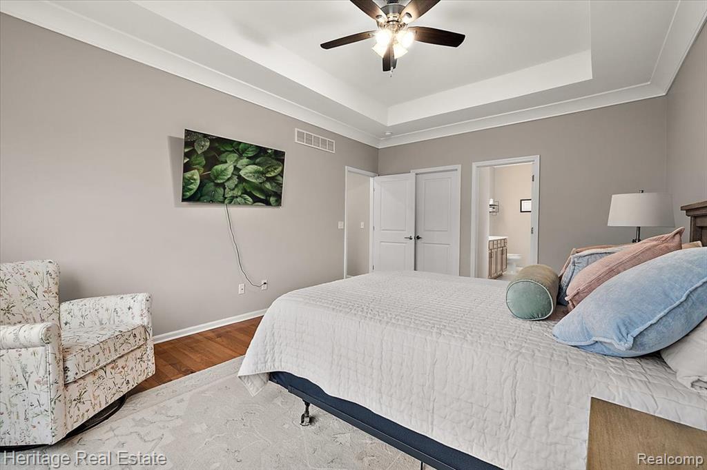 6231 Leighland Drive, Grand Blanc, MI 48439 — Photo 12