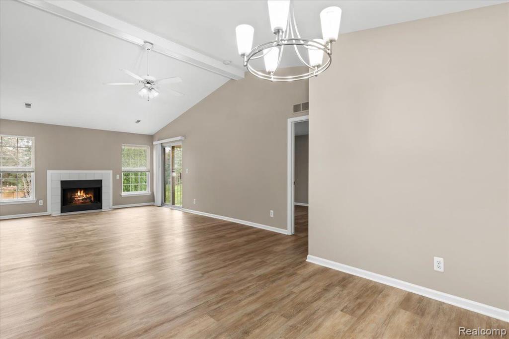 4648 BERKSHIRE Drive, Sterling Heights, MI 48314 — Photo 12