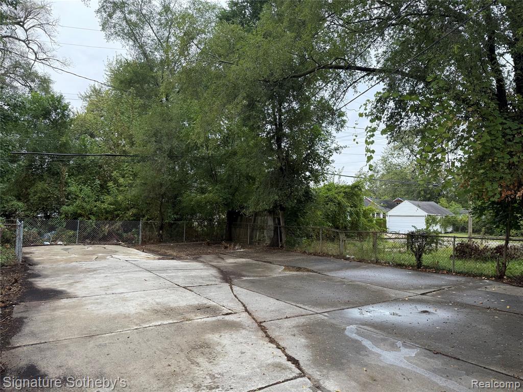 9509 Lakepointe Street, Detroit, MI 48224 — Photo 22
