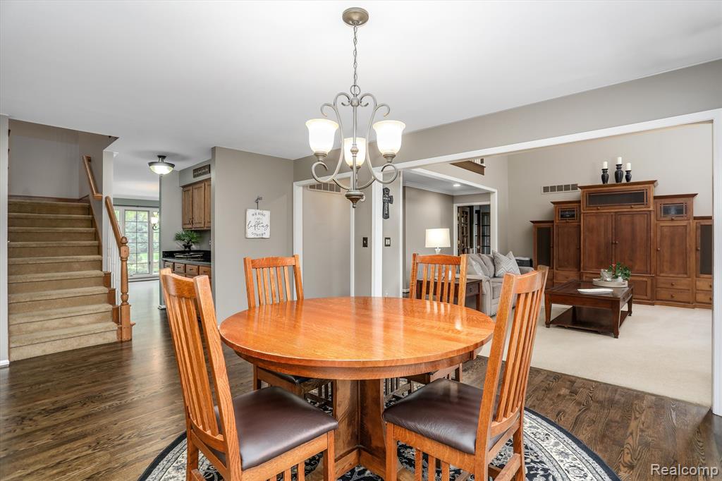 4214 Oak Tree Circle, Rochester, MI 48306 — Photo 17