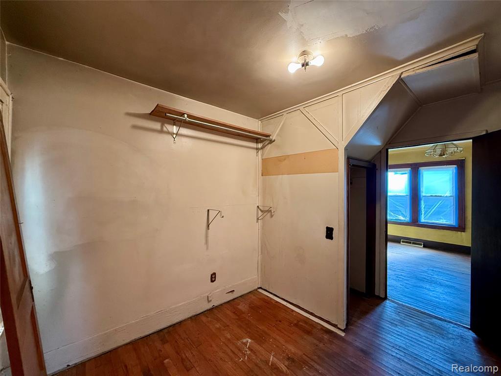 7035 Dodge Avenue, Warren, MI 48091 — Photo 18