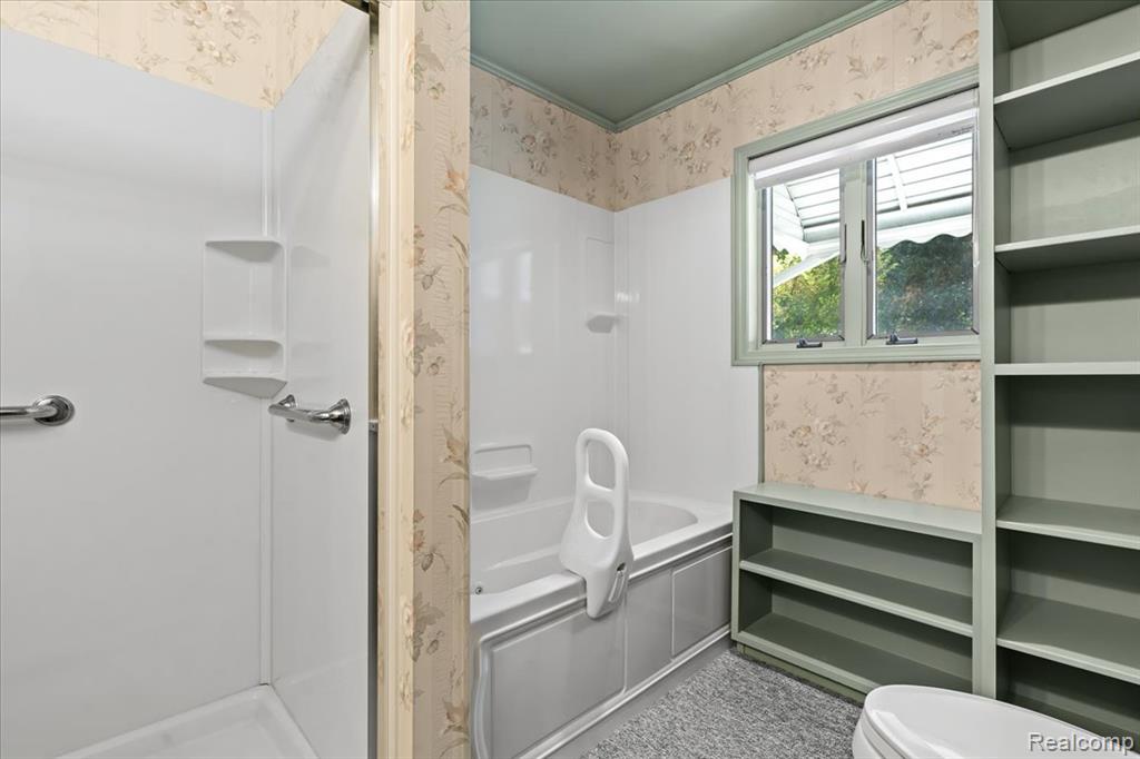 425 N Brandt, Ortonville, MI 48462 — Photo 21