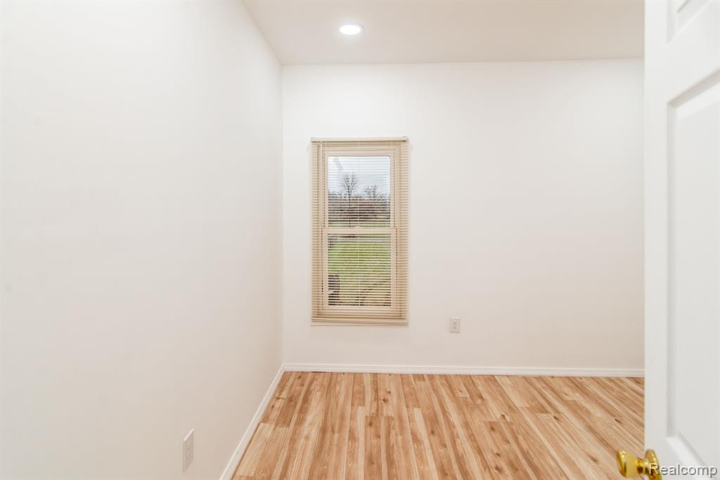 625 HORTON Street, Detroit, MI 48202 — Photo 14