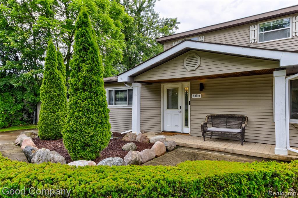 50210 Cedargrove Road, Shelby Twp, MI 48317 — Photo 52