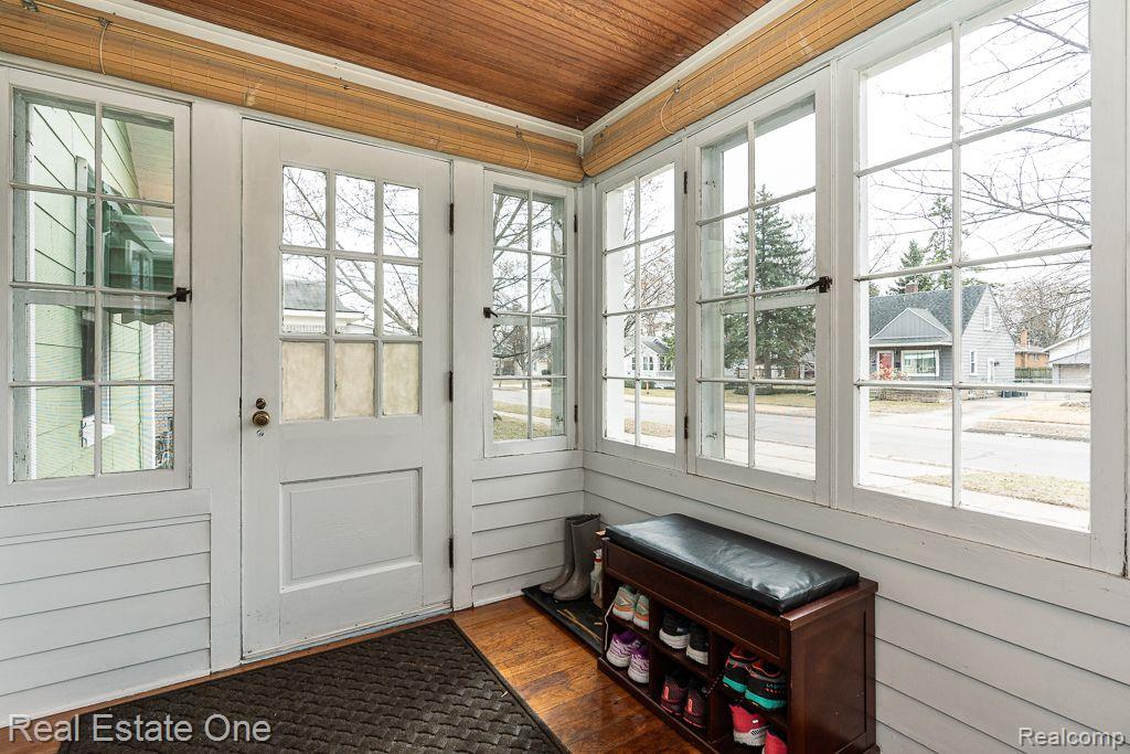 525 ARDMORE Drive, Ferndale, MI 48220 — Photo 4