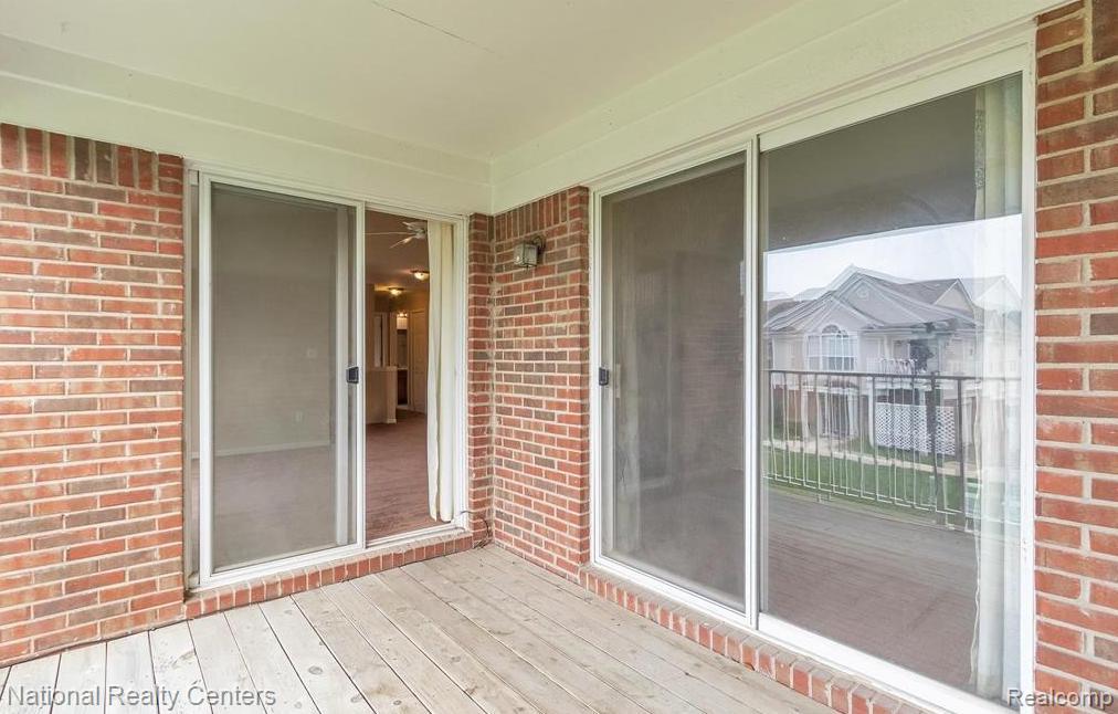 16707 CARRIAGE Way, Northville, MI 48168 — Photo 9