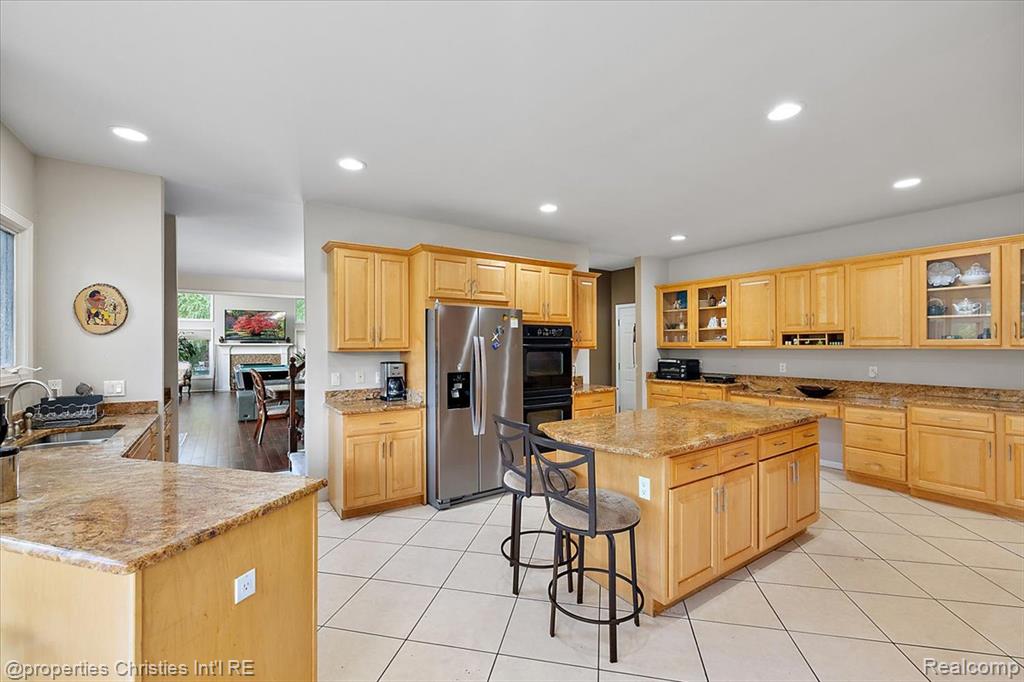 58 INGRAM Drive, Troy, MI 48098 — Photo 40