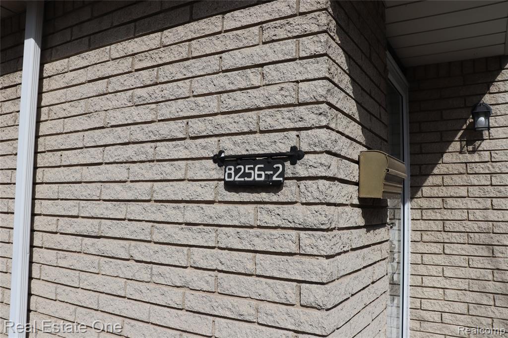 8256 Karam Boulevard, Warren, MI 48093 — Photo 24
