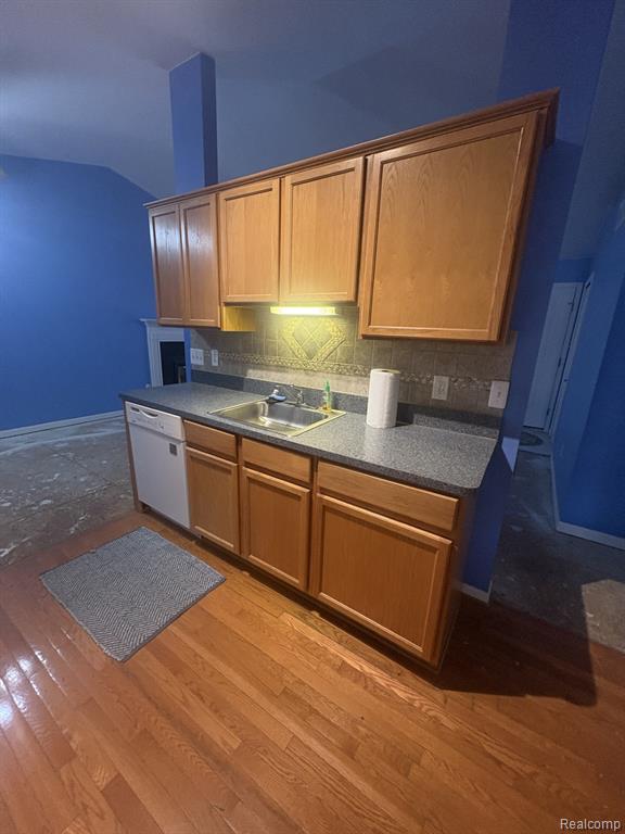 14033 Watersway Drive, Gibraltar, MI — Photo 15
