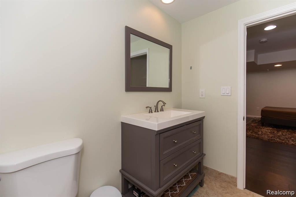41578 Mitchell Road, Novi, MI — Photo 42
