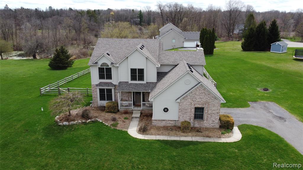 111 Oak Bark Drive, Howell, MI 48843 — Photo 6