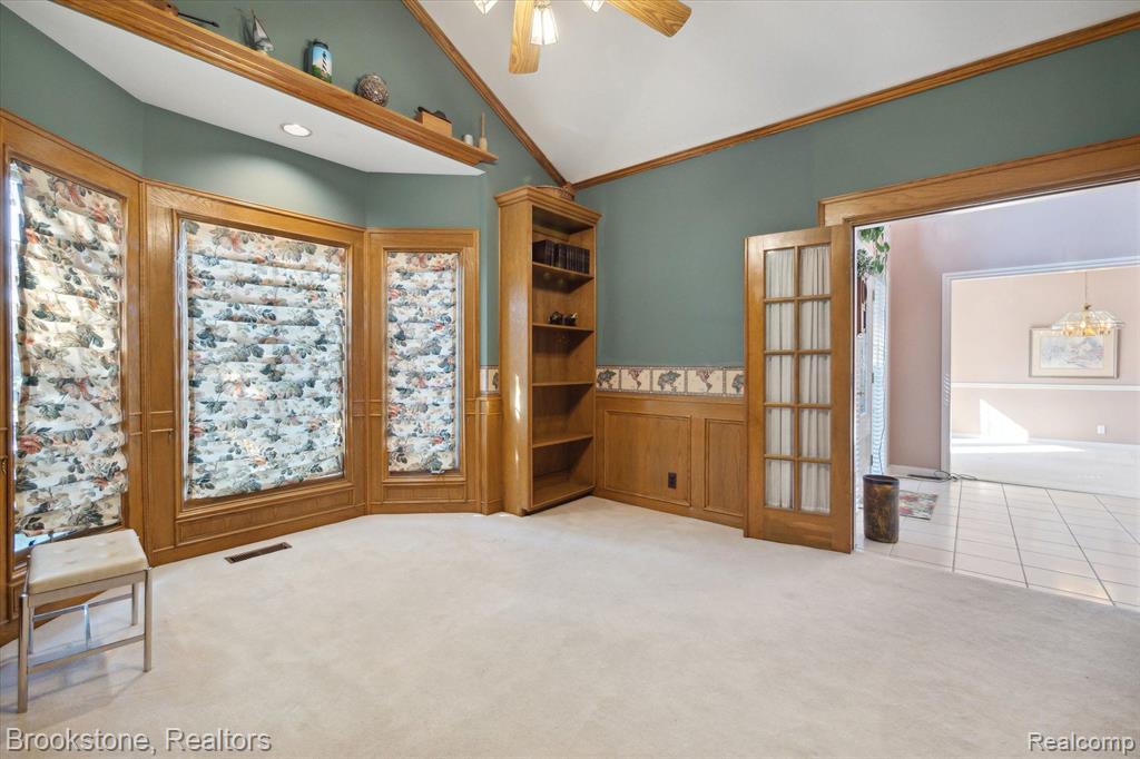 770 LAKEWOOD Drive, Rochester Hills, MI 48309 — Photo 9