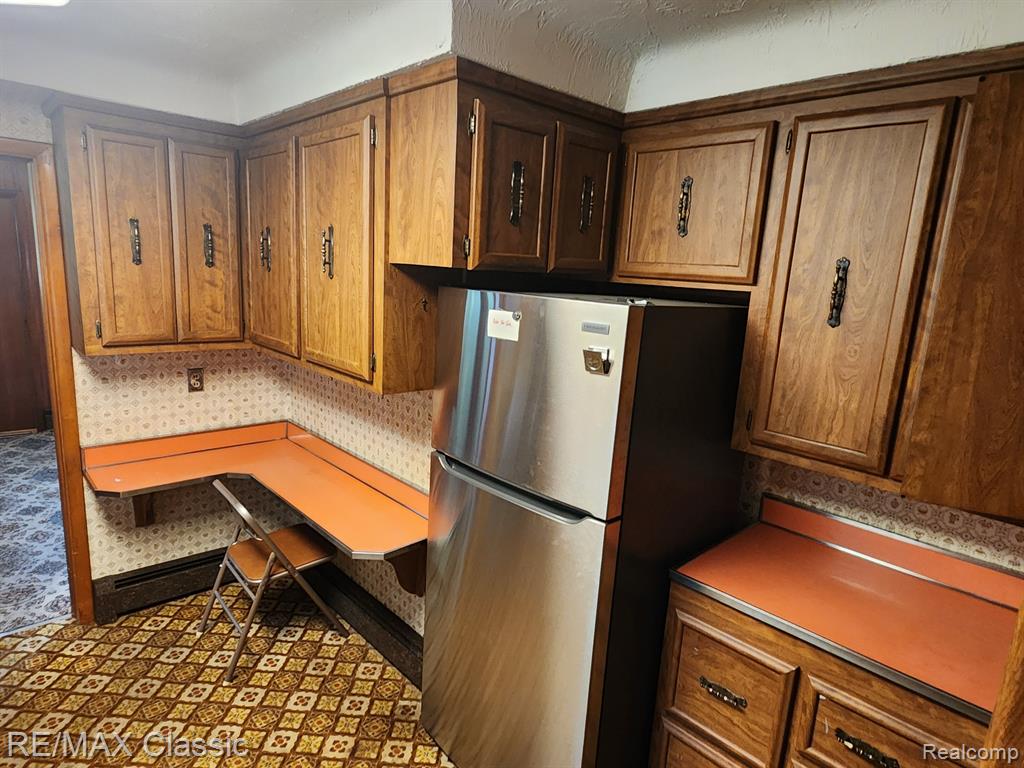 3740 SHADY BEACH Boulevard, Orchard Lake Village, MI 48324 — Photo 17