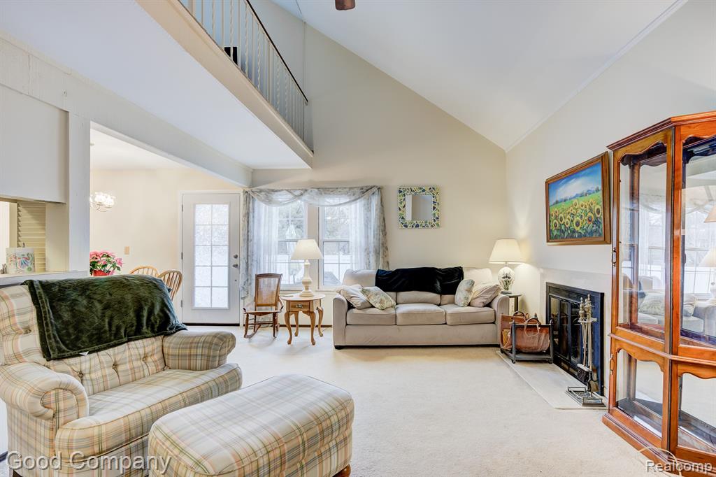 21208 E GLEN HAVEN Circle, Northville, MI 48167 — Photo 3