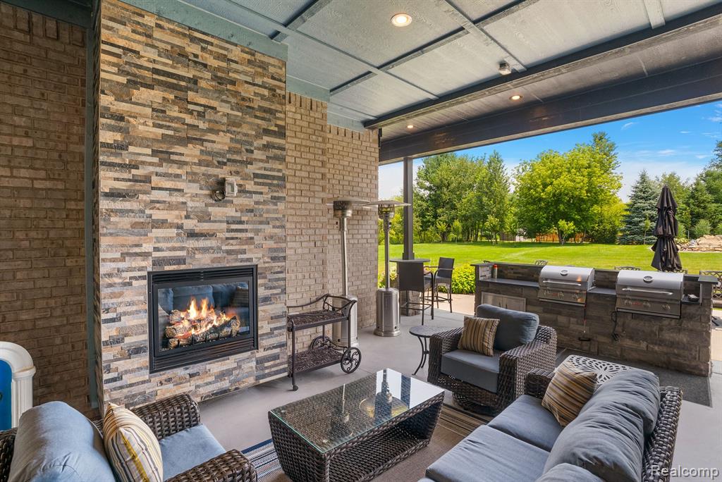 69356 LAKE POINT Court, Bruce, MI 48065 — Photo 56