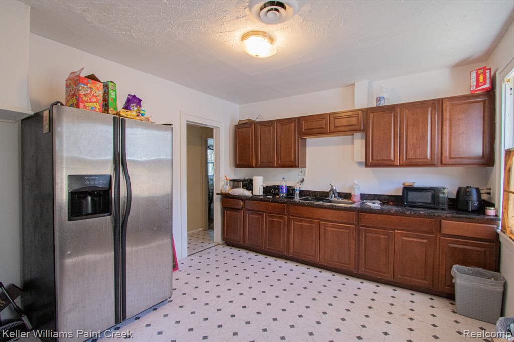 8284 Dodge Avenue, Warren, MI 48089 — Photo 7