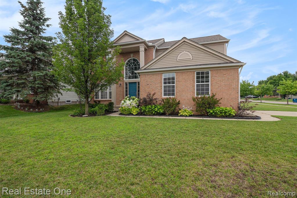 852 Deer Run Lake Road, Holly, MI 48442 — Photo 3
