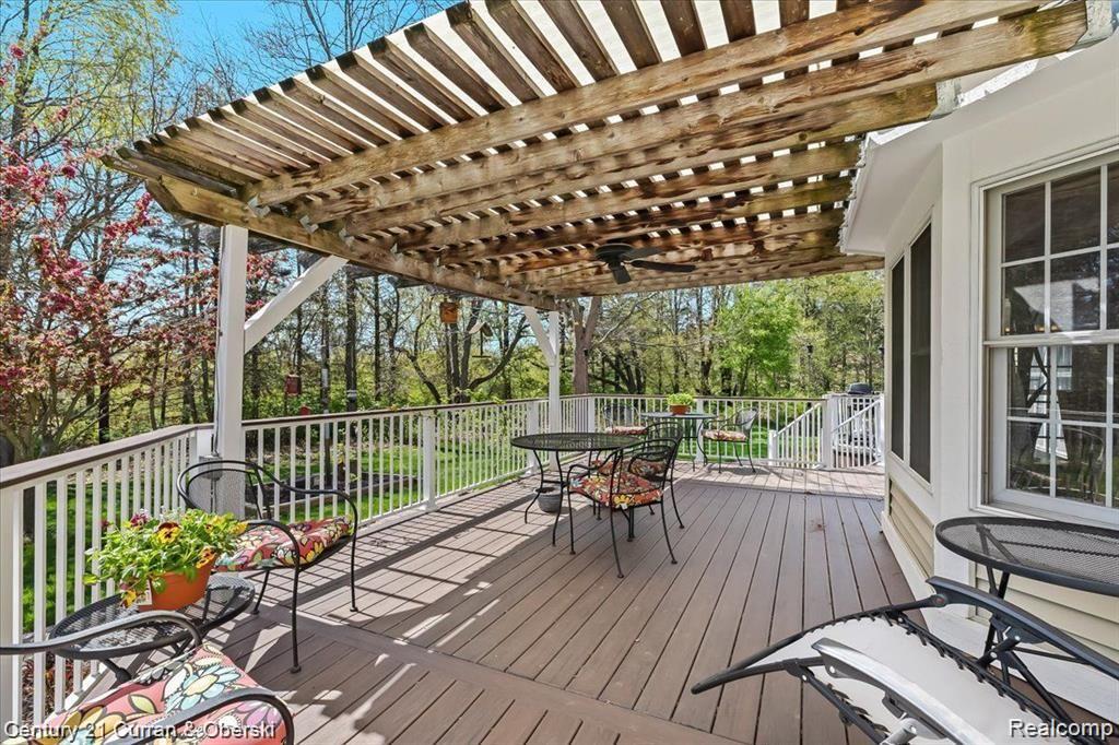 9810 GOLDFINCH Court, Saline, MI 48176 — Photo 40