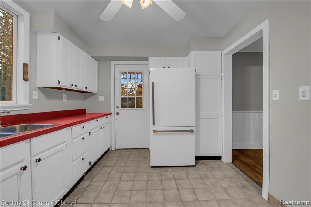 6315 Denton Road, Van Buren, MI 48111 — Photo 13