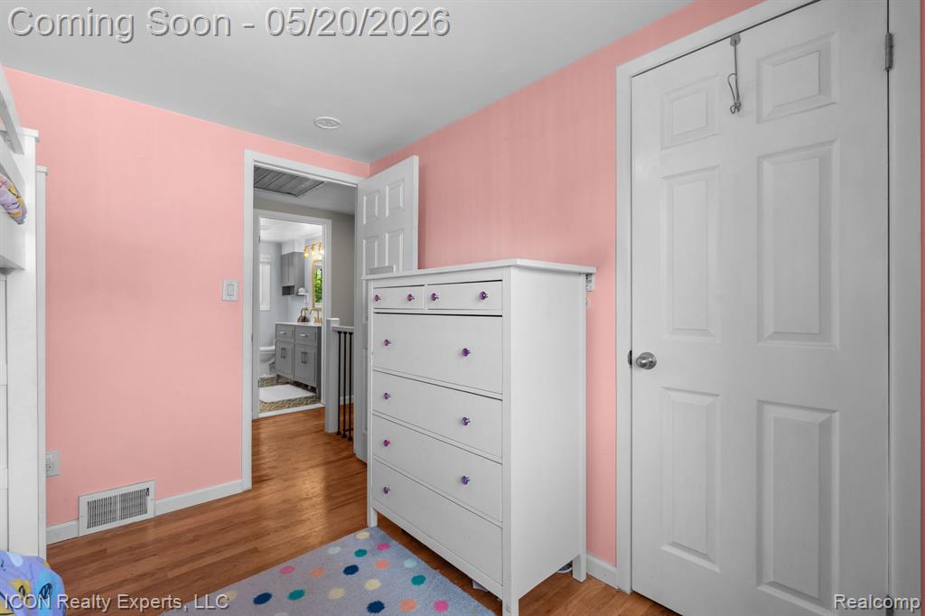 23516 Kim Drive, Clinton Twp, MI 48035 — Photo 25