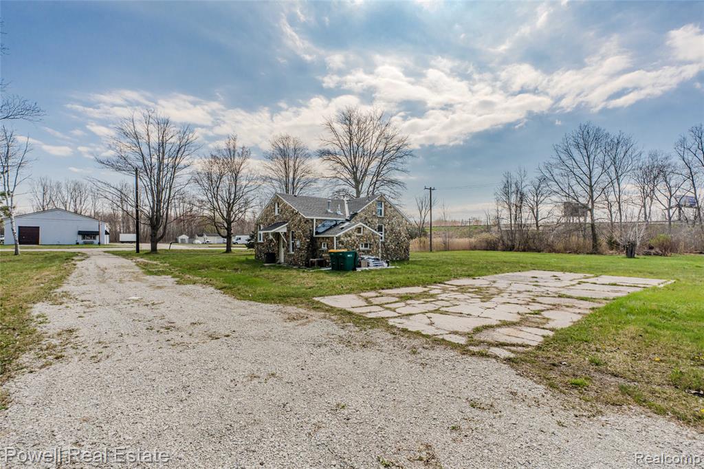 4118 Griswold Road, Port Huron, MI 48060 — Photo 9