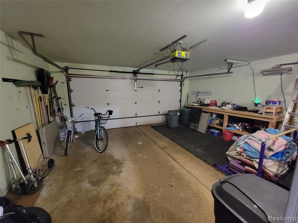 9658 Blauvelt Drive, Grosse Ile, MI 48138 — Photo 31