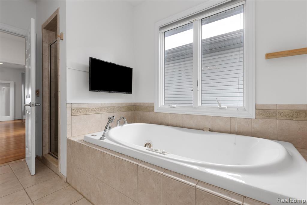 30134 Jefferson Avenue, Saint Clair Shores, MI 48082 — Photo 27