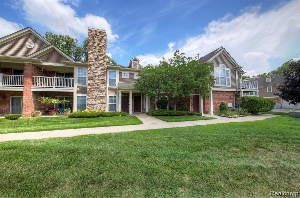 4357 Deeside Drive, Brighton, MI 48116 — Photo 2
